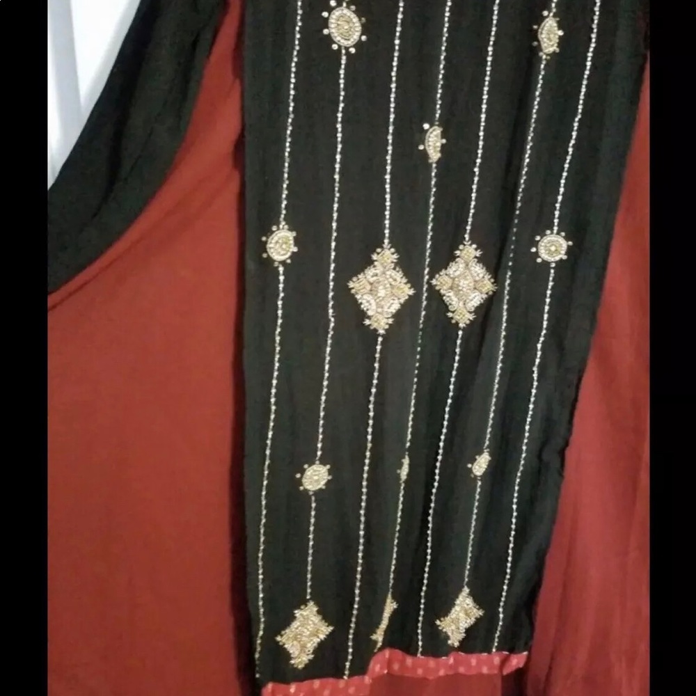 Stonework kameez n dupatta for girls 10-12 yrs - Picture 4 of 6